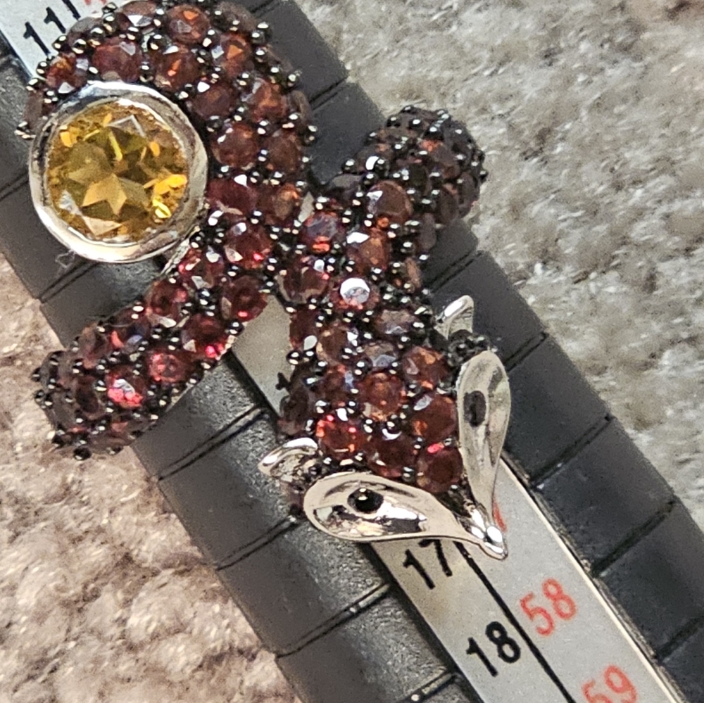 Garnet and topaz 925 silver fox ring size 7